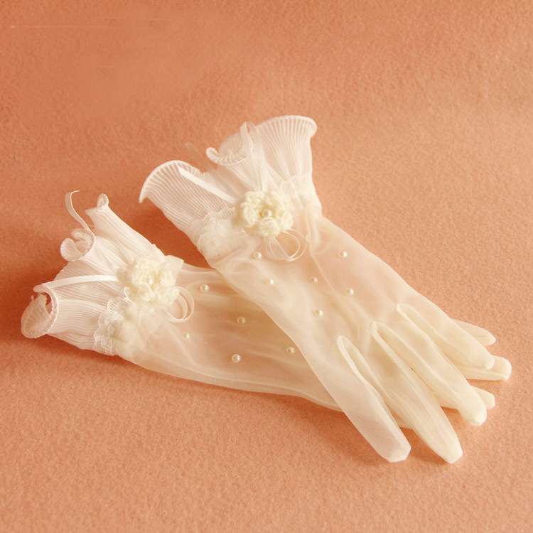 2019 Ivory Bridal Gloves Illusion Full Finger Beaded Wrist Length Gloves In Stock Cheap Wedding Accessories