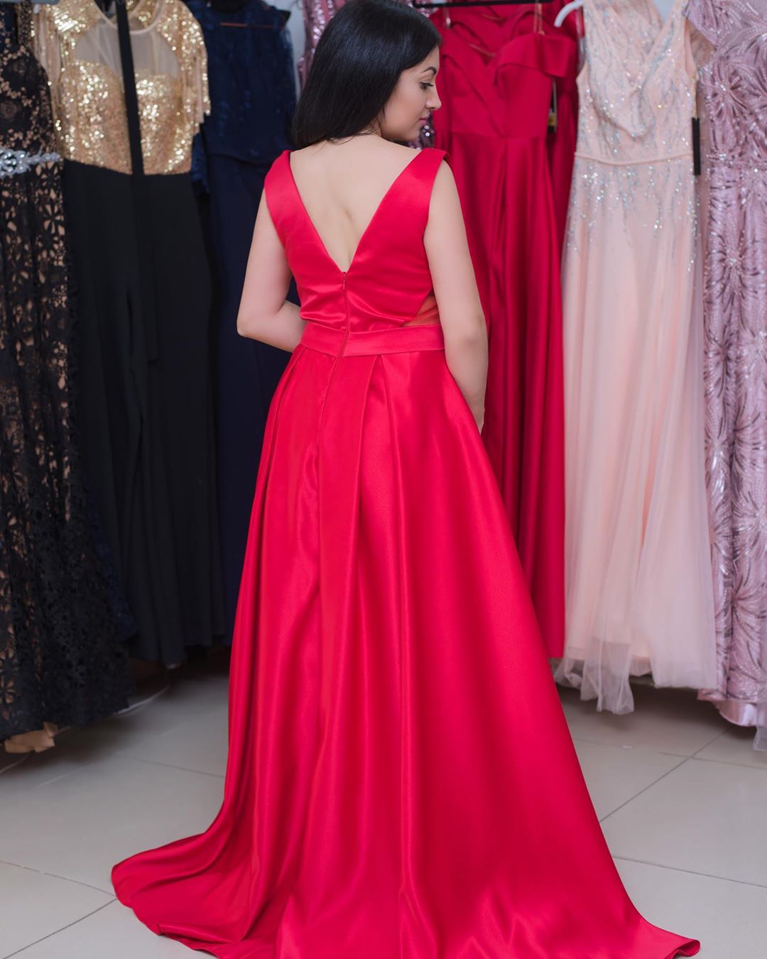 Simple Red Prom Dress Long Slit A-Line V-Neck Evening Dresses Party Gowns Vestidos De Gala noite 2020