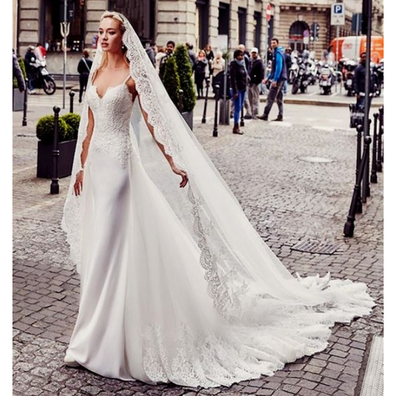 2019 Cheap Sexy Spaghetti Mermaid Wedding Dresses Lace Applique Backless Bridal Gowns Sweep Train Beach Bridal Weding Dress, Silver
2019 Cheap Sexy Spaghetti Mermaid Wedding Dresses Lace Applique Backless Bridal Gowns Sweep Train Beach Bridal Weding Dress, Silver