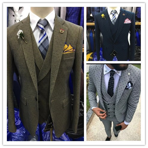 2020 New point Men Suit Wedding Suits Slim Fit 3 Pieces Tuxedo Groom Groomsman best man for wedding in stock real picture
2020 New point Men Suit Wedding Suits Slim Fit 3 Pieces Tuxedo Groom Groomsman best man for wedding in stock real picture