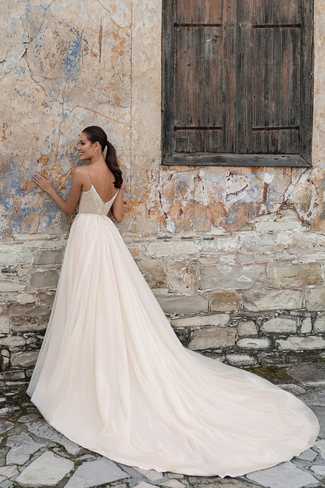 Sequins Beach Bohemian Wedding Dresses Sexy V Neck Beading Bridal Gowns vestido de novia Boho Backless Wedding Dress