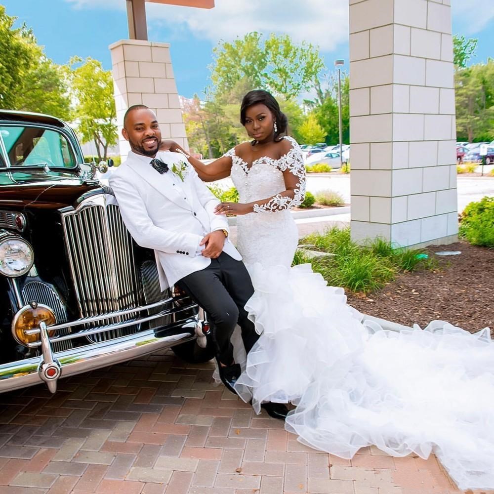 Plus Size African Wedding Dresses with Long Sleeve 2020 Lace Applique Cascading Ruffles Sweep Train Beach Bride Reception Gown
