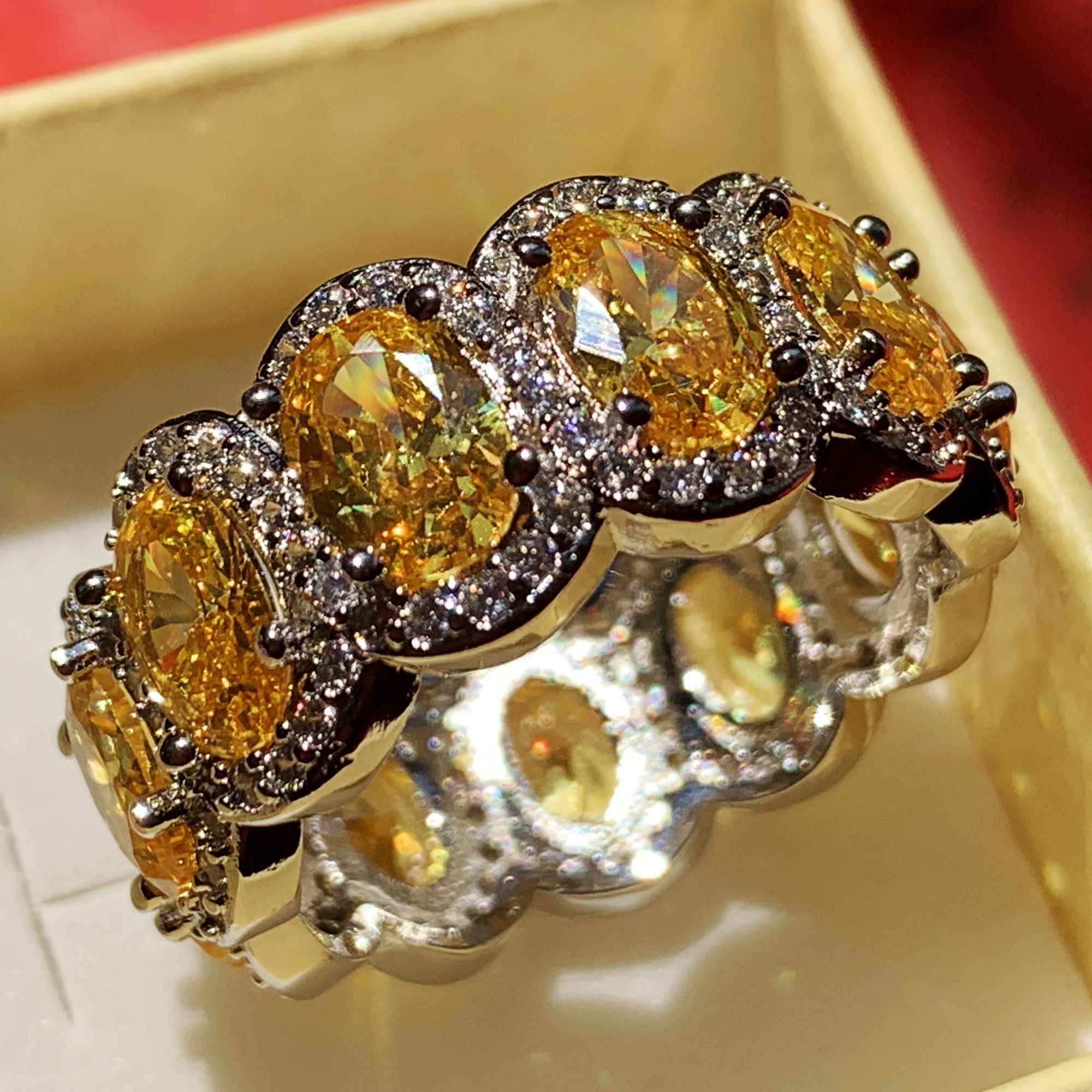 Drop Shipping New Arrival Luxury Jewelry Real 925 Sterling Silver Yellow Topaz CZ Diamond Women Wedding Band Ring for Lovers' Gift Size 5-10