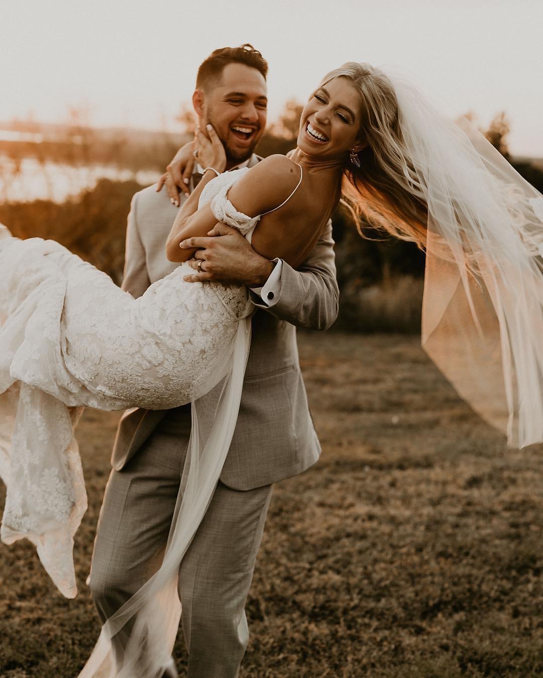 2019 Boho Mermaid Wedding Dresses Spaghetti Straps Lace Applique Beach Wedding Dress Vintage Bridal Gowns Custom Made