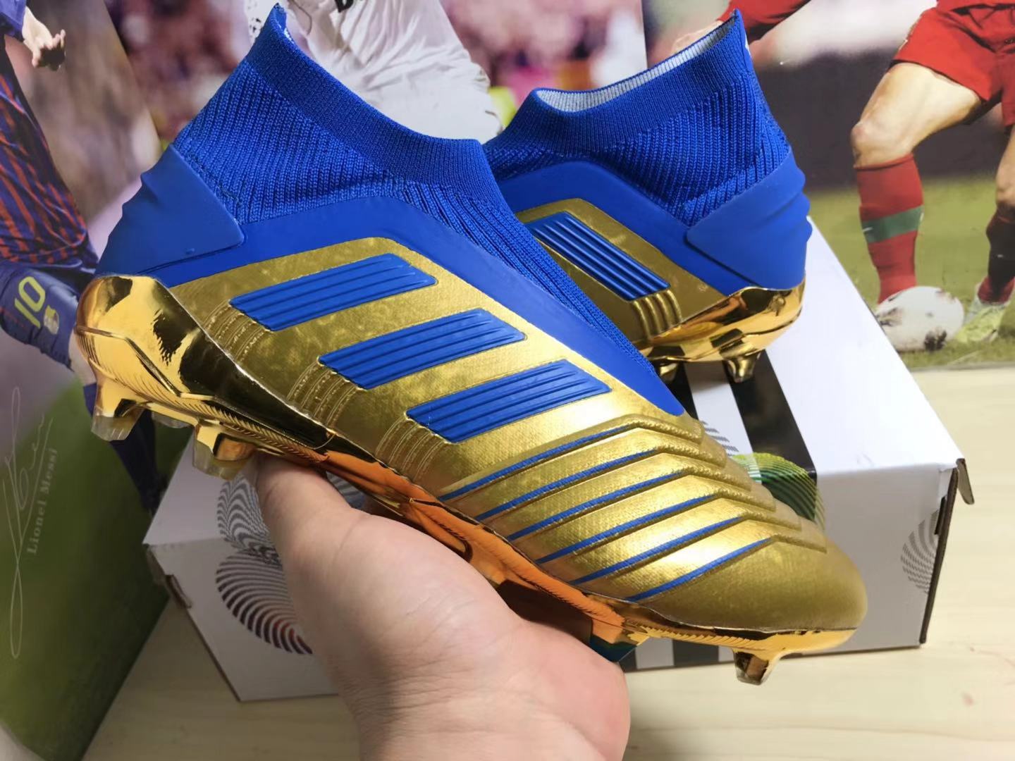 Predator 19+ FG Soccer Cleats Cyan Core Black Mens Boys Virtuso Coral Dark Script Input Code Gold Metallic Predator Cleats Football boots
Predator 19+ FG Soccer Cleats Cyan Core Black Mens Boys Virtuso Coral Dark Script Input Code Gold Metallic Predator Cleats Football boots
