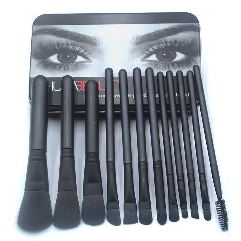 Factory direct 12 makeup brush set eye shadow brush portable makeup makeup tools wholesale
Factory direct 12 makeup brush set eye shadow brush portable makeup makeup tools wholesale