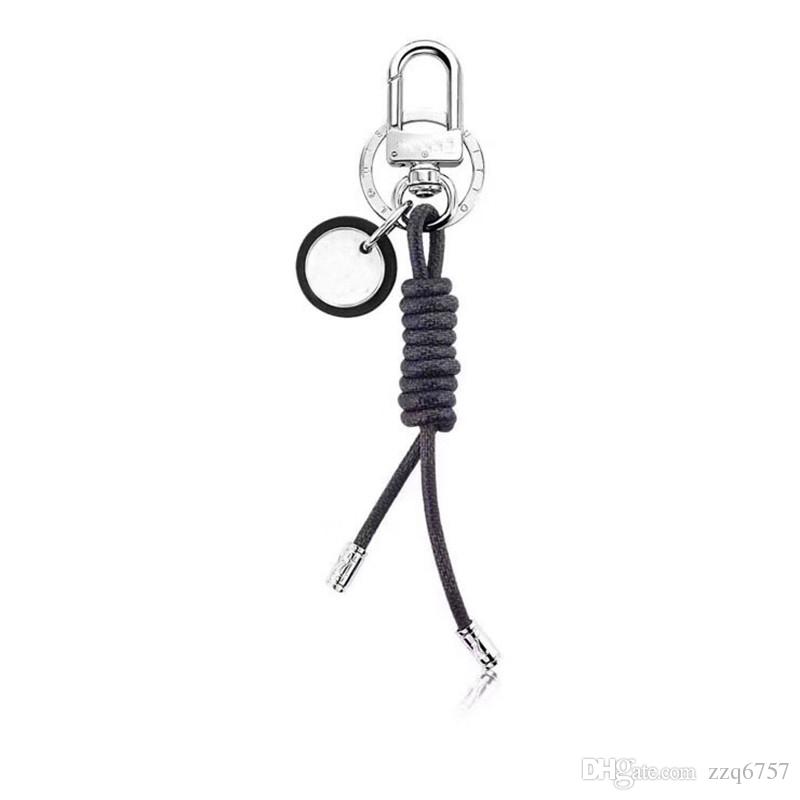 Fashionable hot key ring with knotted strap and leather top quality calf leather metal spring buckle with exquisite packaging gift box
Fashionable hot key ring with knotted strap and leather top quality calf leather metal spring buckle with exquisite packaging gift box