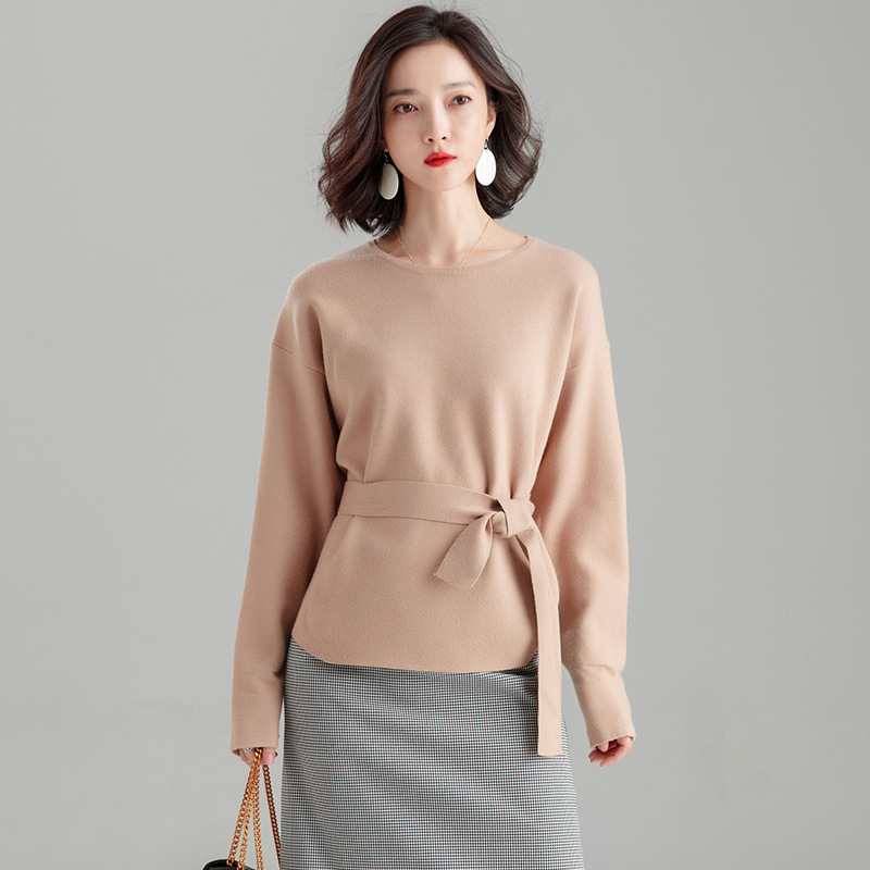 Sweater female dress of new fund of 2020 autumn winters is loose belt sweater coat female, Beige
Sweater female dress of new fund of 2020 autumn winters is loose belt sweater coat female, Beige