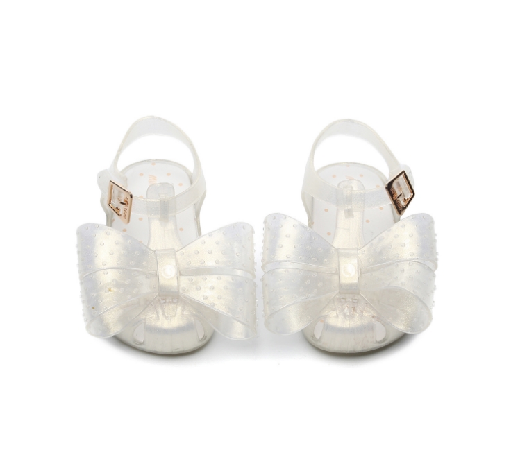 new Baotou children's shoes 3 snow strip beach shoes breathable jelly soft bottom crystal children's breathable toddler sandals, Purple
new Baotou children's shoes 3 snow strip beach shoes breathable jelly soft bottom crystal children's breathable toddler sandals, Purple