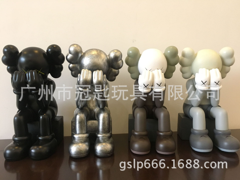 2020 kaw Hot design smlll lie modern art 28CM Sitting and crying companion pvc Graffiti PVC toy Action Figures statue gift Original Fake, Silver
2020 kaw Hot design smlll lie modern art 28CM Sitting and crying companion pvc Graffiti PVC toy Action Figures statue gift Original Fake, Silver