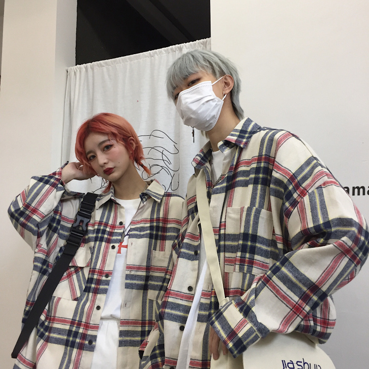 Japanese Hip Hop Retro Plaid Men Shirt Loose Button White Casual Shirt Men Long Sleeve Kemeja Pria Men's Jacket BB60NCS
Japanese Hip Hop Retro Plaid Men Shirt Loose Button White Casual Shirt Men Long Sleeve Kemeja Pria Men's Jacket BB60NCS