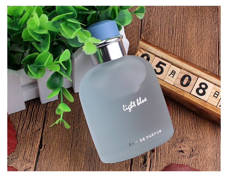 Man Perfume Fragrance Brand Parfumfor men light blue EAU DE PARFUM 120ml Spray top qualit good smell
Man Perfume Fragrance Brand Parfumfor men light blue EAU DE PARFUM 120ml Spray top qualit good smell