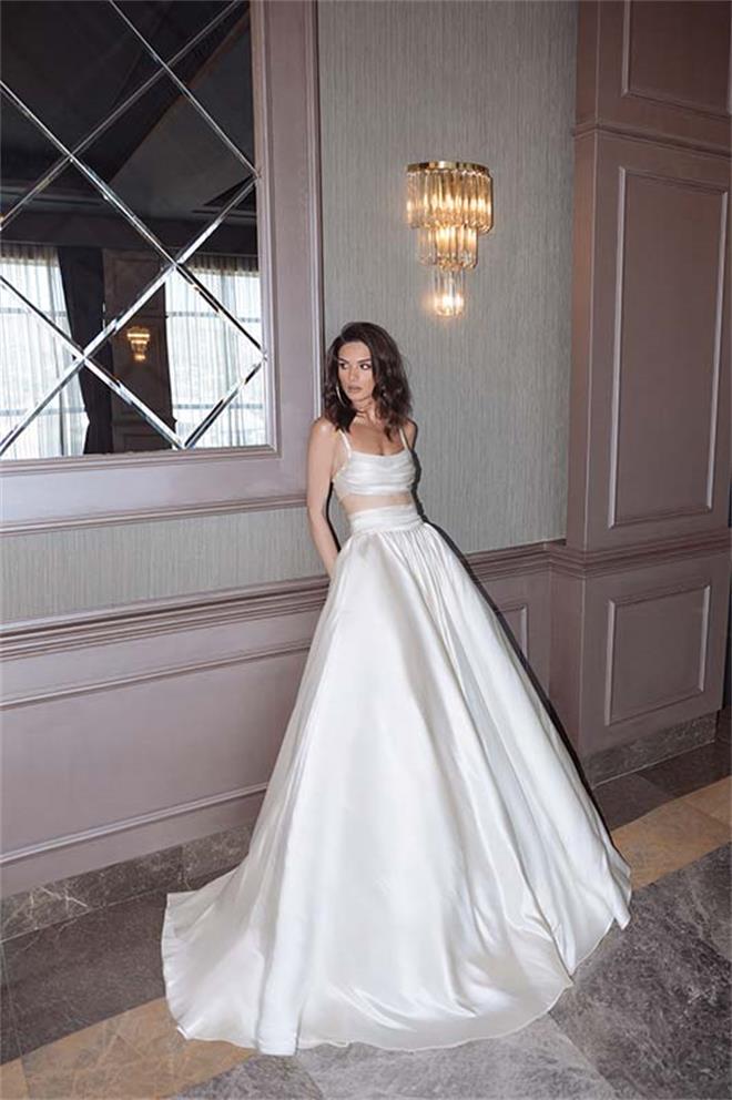 Two Pieces Wedding Dresses A Line Charmeuse Wedding Dress with Pockets Sweep Length Custom Made Robes De Mariée