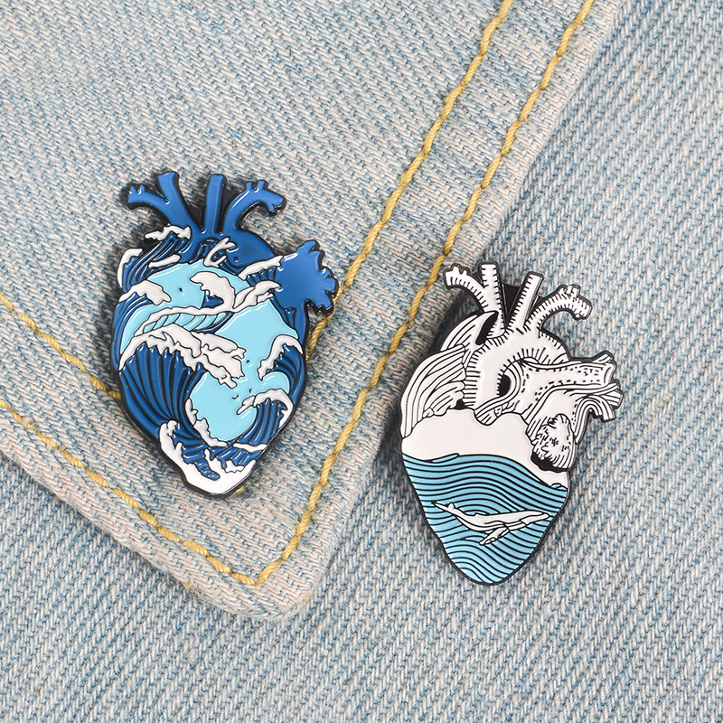 New Organ Heart Enamel Pin Heart Brave Cats Hug Brooches Fashion Blue Badges Jacket Backpack Jewelry Kids Gift