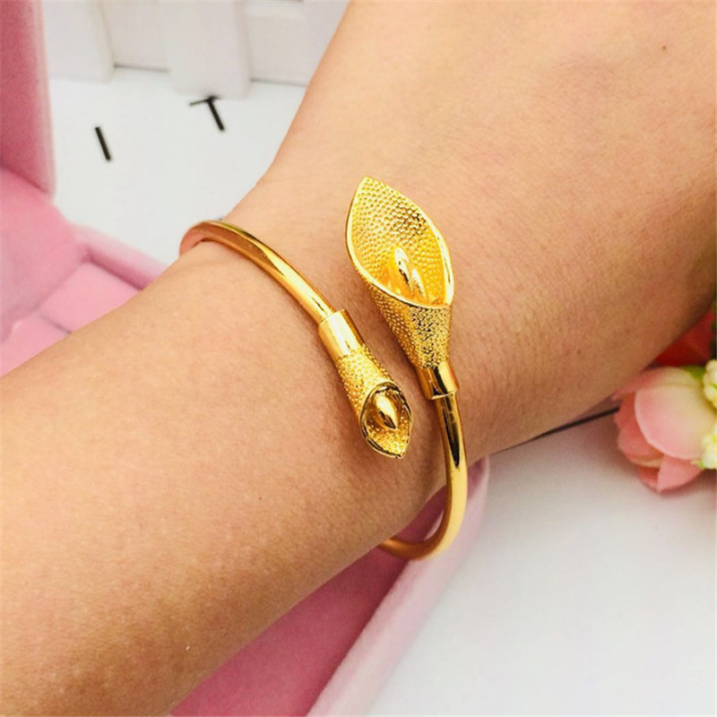 Bangle Thin Romantic Flower Bracelets & Bangles Jewelry Gold Color Morning Glory Bracelet For Women
Bangle Thin Romantic Flower Bracelets & Bangles Jewelry Gold Color Morning Glory Bracelet For Women