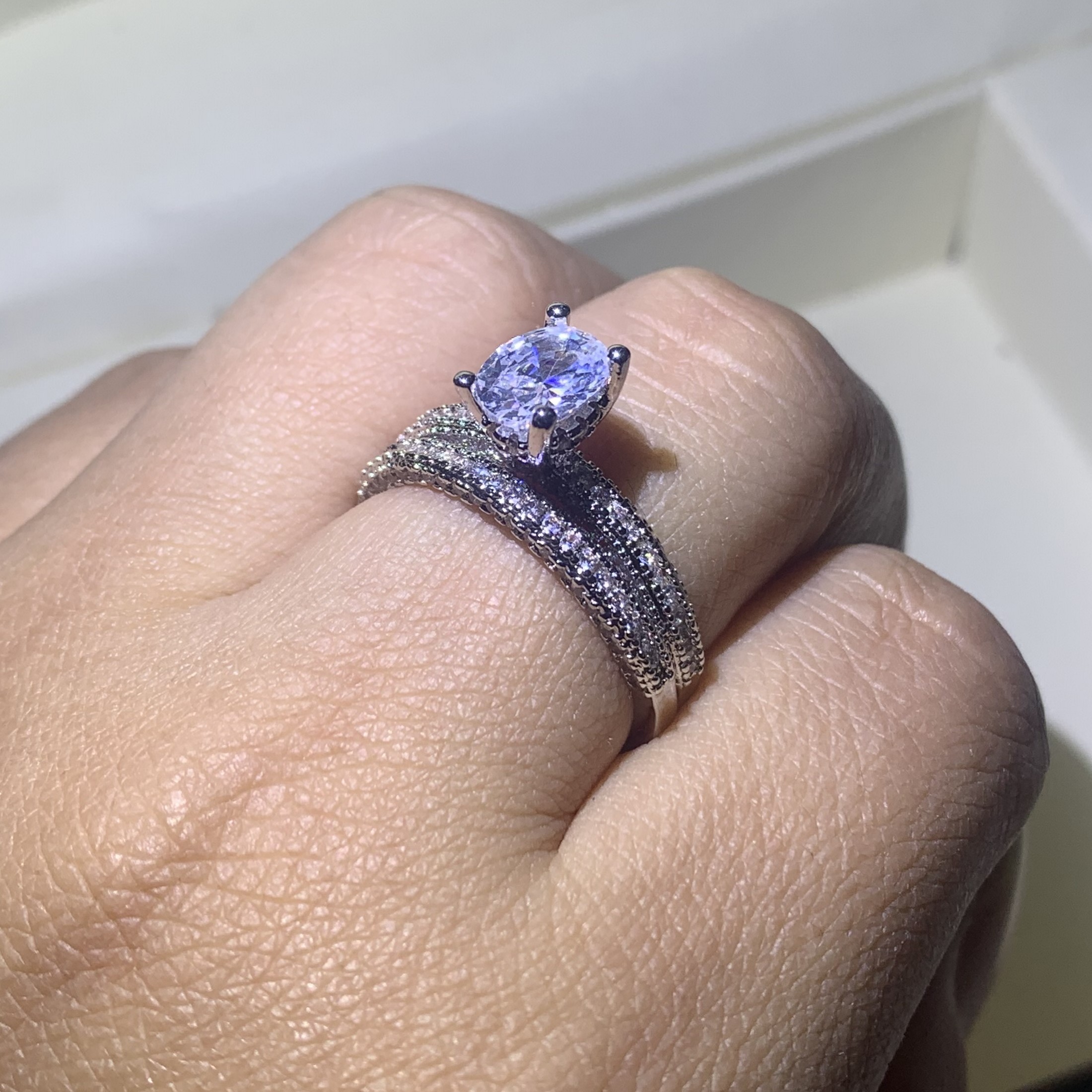 Couple Rings 2pcs Stunning Deluxe Jewelry 925 Sterling Silver Oval Cut White Topaz Pave CZ Diamond Party Women Wedding Bridal Ring Set Gift