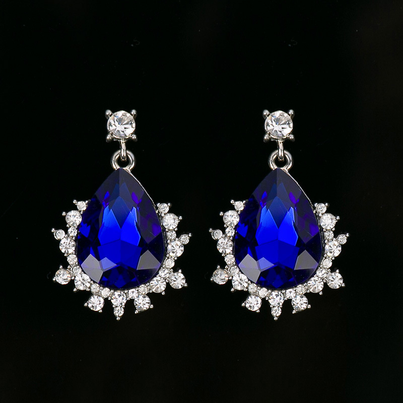 Crystal Earrings Joker Drip Ear Nail Ornaments Earring Multicolor Optional
Crystal Earrings Joker Drip Ear Nail Ornaments Earring Multicolor Optional