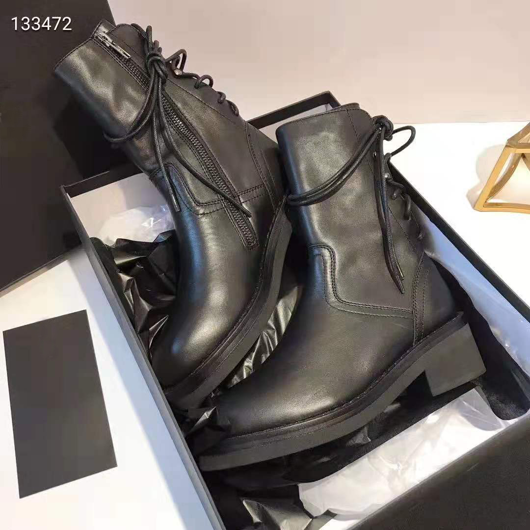 Woman Brand New Fashion Ann Designer Demeulemeester Luxury Black Back Lace-up Boots Genuine Leather Paris Catwalk Boots Shoes
Woman Brand New Fashion Ann Designer Demeulemeester Luxury Black Back Lace-up Boots Genuine Leather Paris Catwalk Boots Shoes