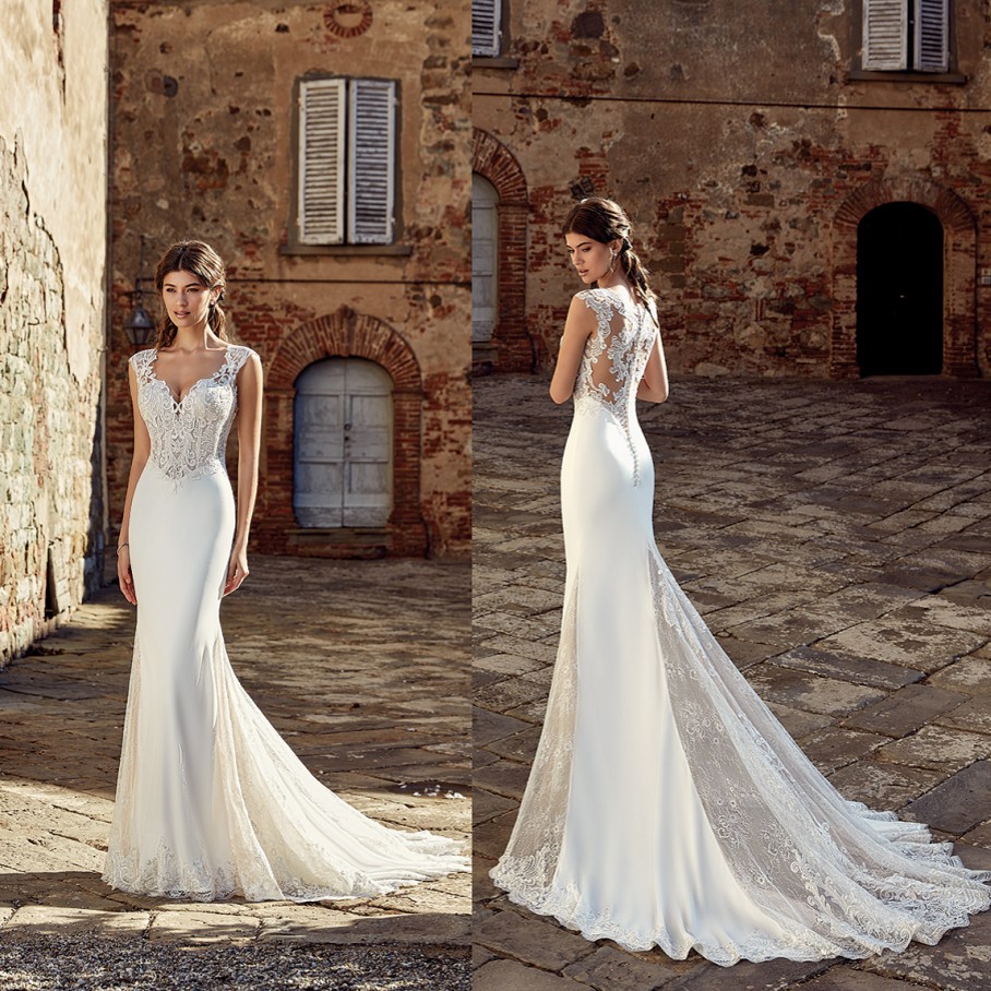2019 New Bridal Gowns Sexy V Neck Lace Appliques Vestido De Novia Satin Bohemian Wedding Dresses Plus Size Boho Mermaid Wedding Dress, Silver
2019 New Bridal Gowns Sexy V Neck Lace Appliques Vestido De Novia Satin Bohemian Wedding Dresses Plus Size Boho Mermaid Wedding Dress, Silver