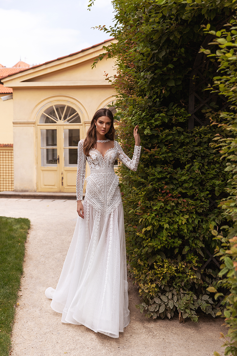 katy corso beach wedding dresses long sleeve lace appliqued beaded outdoor bridal dress a line country wedding gowns vestidos de novia