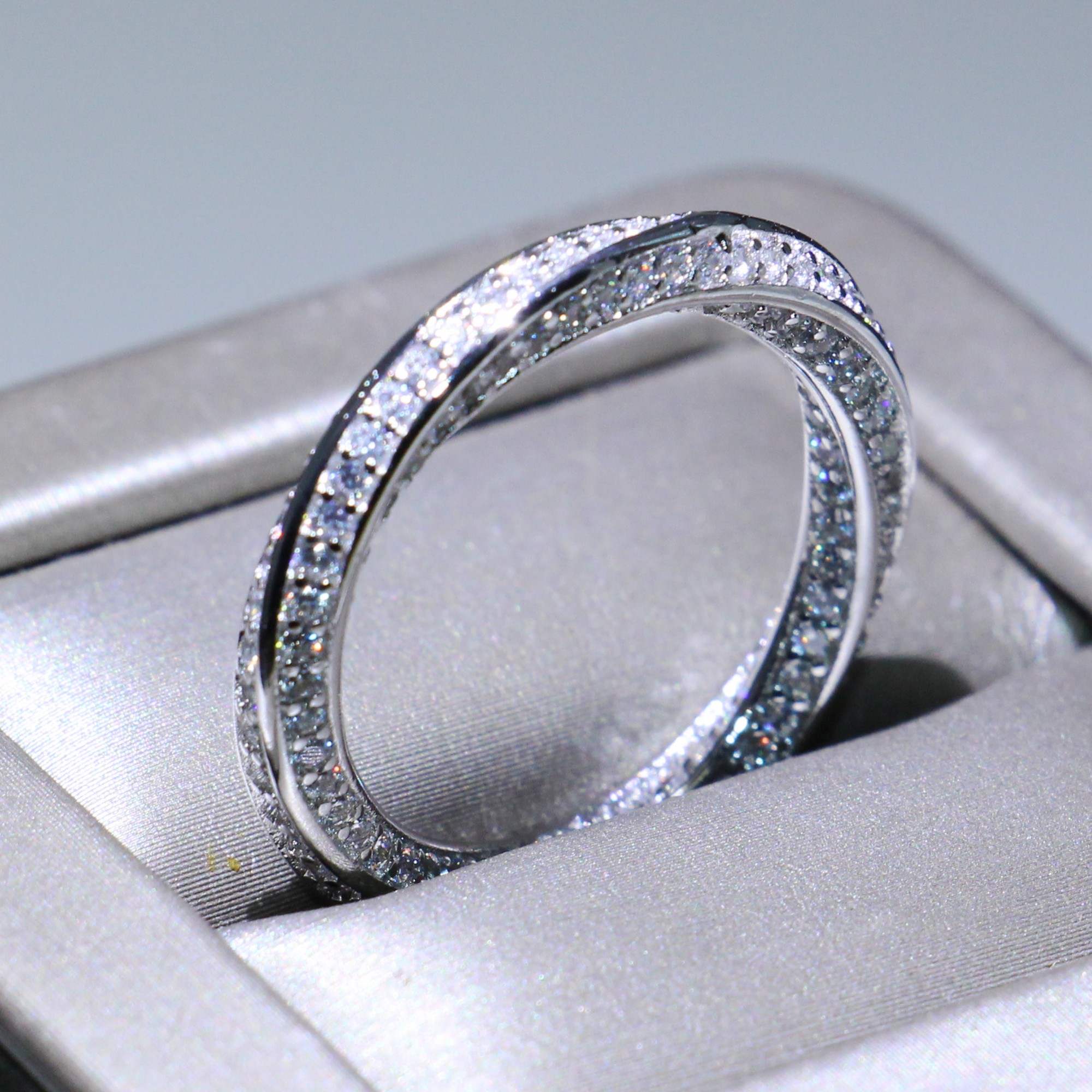 Drop Shipping High Quality Luxury Jewelry Real 100% Pure 925 Sterling Silver Pave White Sapphire CZ Diamond Party Eternity Wedding Band Ring