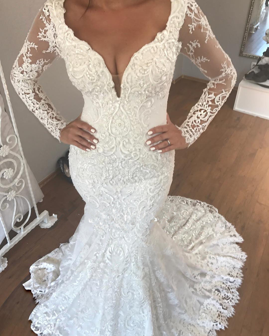 Plus Size Africa Mermaid Dresses V Neck Lace Applique Long Sleeves Bridal Gowns With Sweep Train Summer Beach Wedding Dress
