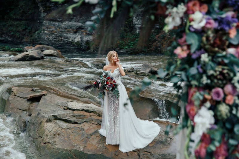 gorgeous mermaid lace wedding dresses off the shoulder bohemian wedding gowns with detachable train bridal dress vestidos de nnovia