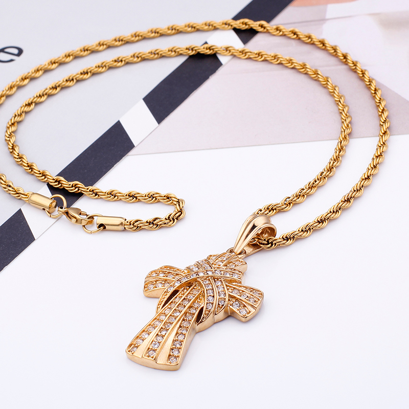 Men Hip Hop Domineering Cross Pendants Necklace 316L Stainless Steel Cubic Zirconia Setting 18K Gold Plated Jewelry