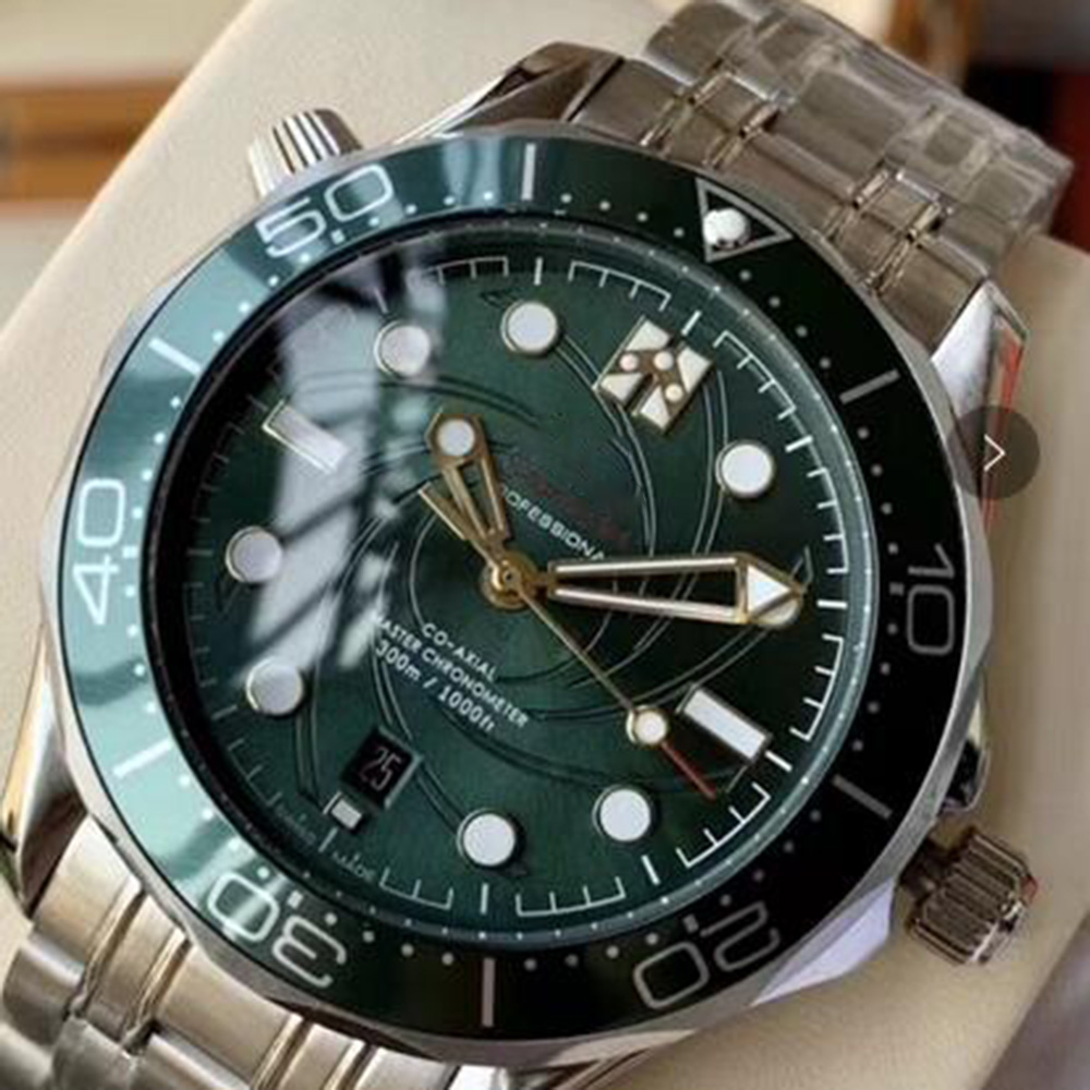 2020 Co-Axial Master Automatic Mechanical Movement Green Ceramic Bezel Dial Diver 300M 007 James Bond Men Watch Sea Stainless Wristwatches
2020 Co-Axial Master Automatic Mechanical Movement Green Ceramic Bezel Dial Diver 300M 007 James Bond Men Watch Sea Stainless Wristwatches