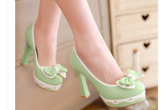 2019 Women's shoes in Spring and Autumn with New style High heel Coarse heel round head bowknot waterproof table@6054, Black
2019 Women's shoes in Spring and Autumn with New style High heel Coarse heel round head bowknot waterproof table@6054, Black