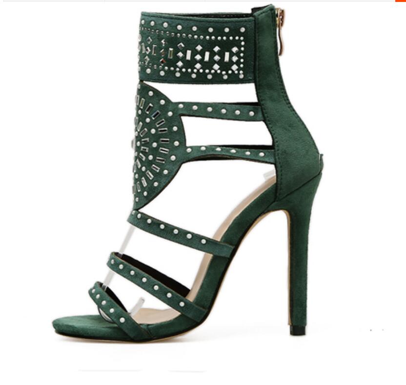 2021 womens slingbacks designer gladiator sandals women rivet shoes black green italian brand sexy extreme high heels pumps
2021 womens slingbacks designer gladiator sandals women rivet shoes black green italian brand sexy extreme high heels pumps