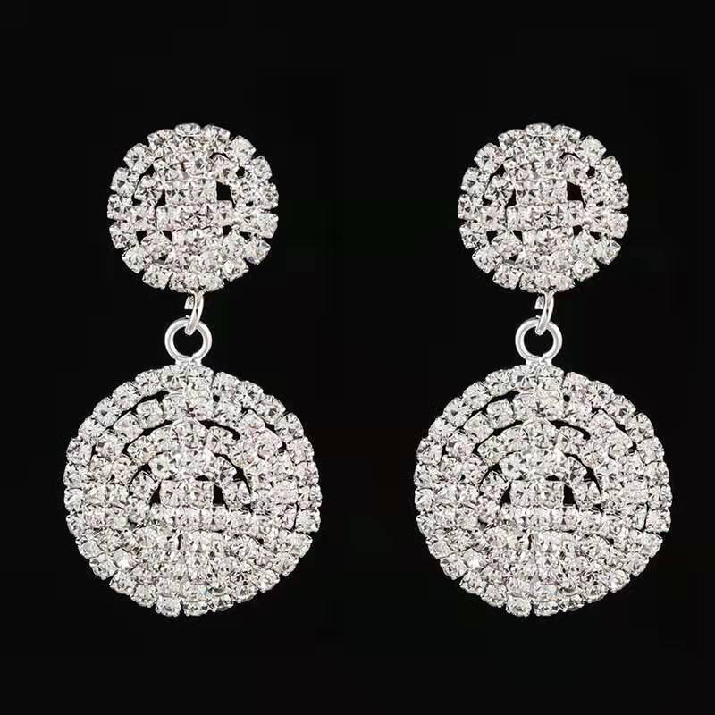Wholesaout round dangle earrings for women luxury designer bling diamond dangling earrings fashion bridal wedding engagement earring jewelry
Wholesaout round dangle earrings for women luxury designer bling diamond dangling earrings fashion bridal wedding engagement earring jewelry