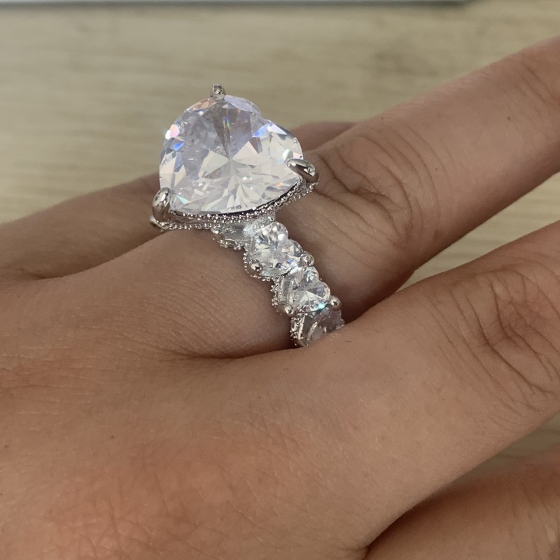 Dove Egg Vintage Fashion Jewelry 925 Sterling Silver Pear Cut Big White Topaz CZ Diamond Gemstones Promise Women Wedding Band Ring For Lover