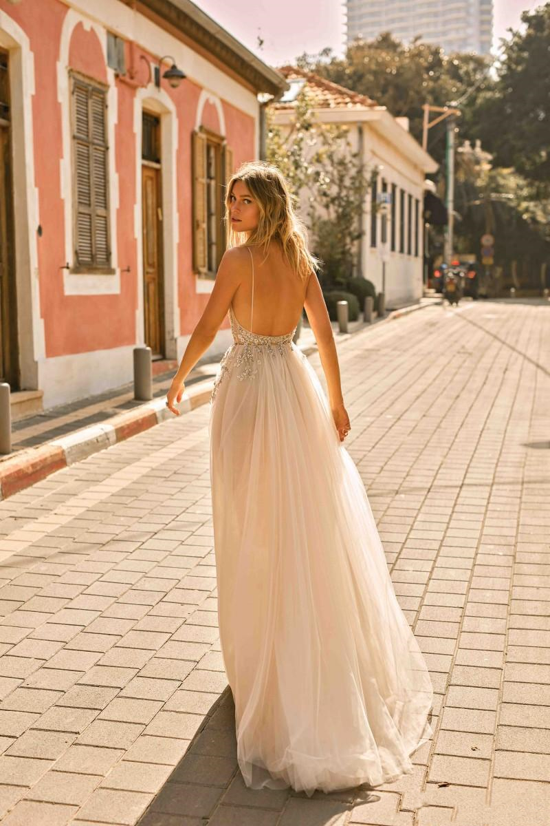 berta sexy beaded wedding dresses spaghetti v neck backless tulle boho bridal gowns lace appliqued beach country wedding dress