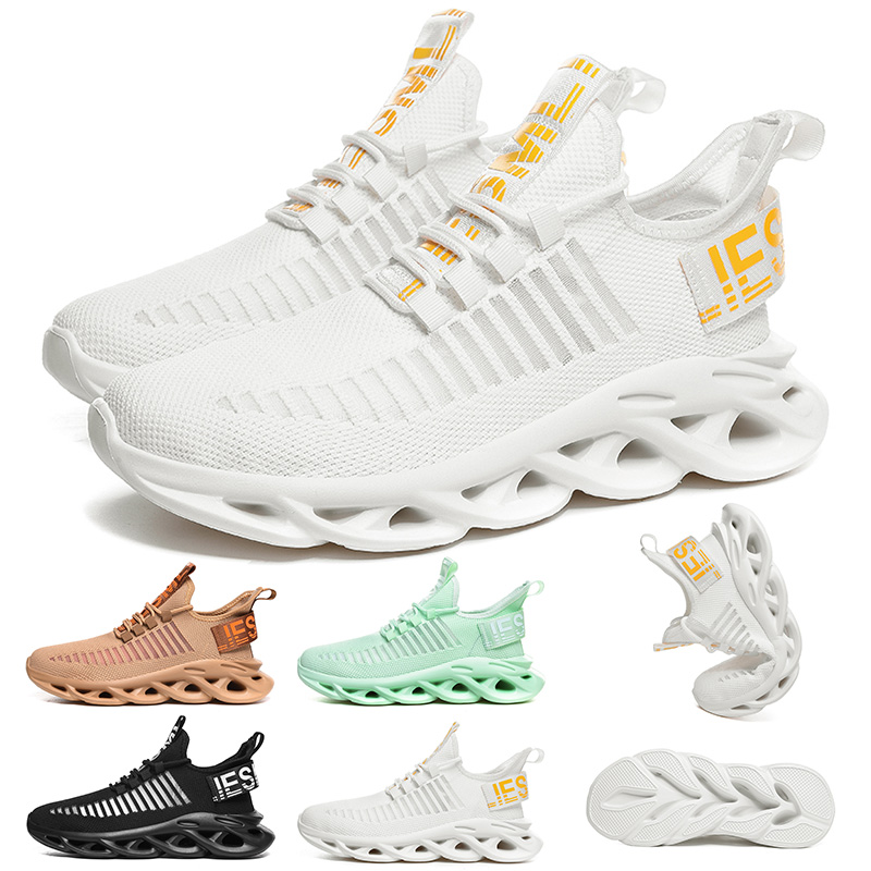 cheap platform triple black green white brown men women running shoes net surface casual breathable comfortable trainers designer sneakers, A1
cheap platform triple black green white brown men women running shoes net surface casual breathable comfortable trainers designer sneakers, A1