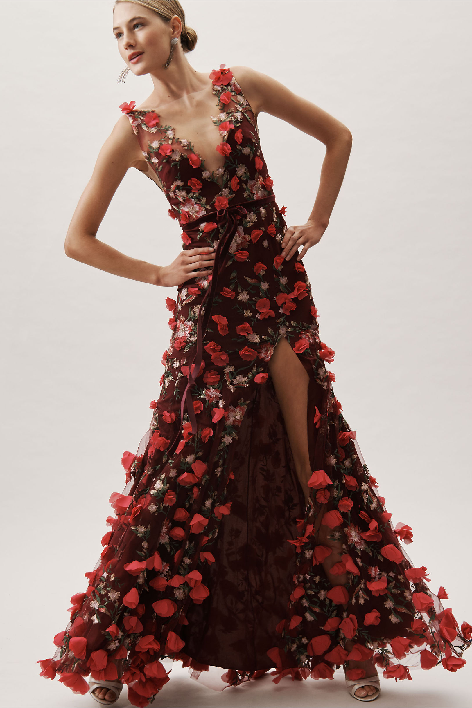 2019 Colorful Flower Evening Dresses Side Split Sweep Train V Neck Lace 3D Floral Appliqued Prom Dress Custom Made Formal Party Gowns