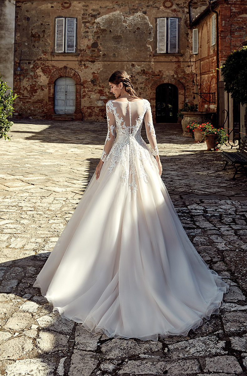 2019 Eddy K Boho Wedding Dresses Jewel Neck A Line Illusion Lace Appliqued Beach Wedding Dress Floor Length Long Sleeve Vestidos De Novia