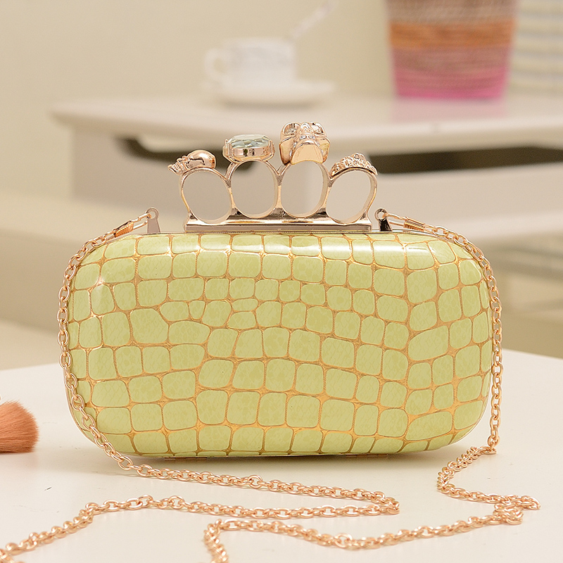 Popular Knuckle Womens Evening Clutch Clutch Handbags leather Gold Purse Online Skull Wild Party Shouldes bag stone Pattern
Popular Knuckle Womens Evening Clutch Clutch Handbags leather Gold Purse Online Skull Wild Party Shouldes bag stone Pattern