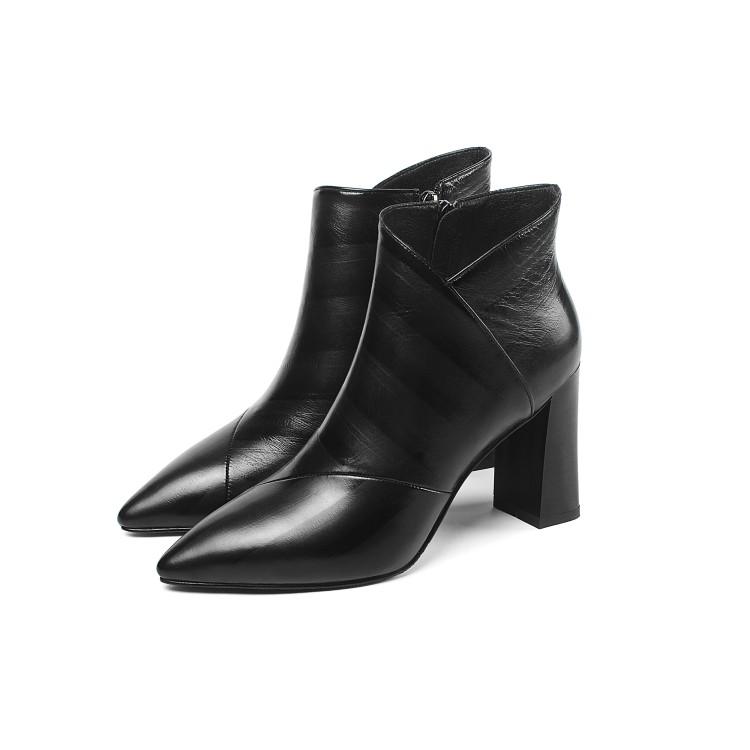 International big Italian leather pointed fashion short boots luxury black party high heel women's boots designer shoes 34-39
International big Italian leather pointed fashion short boots luxury black party high heel women's boots designer shoes 34-39