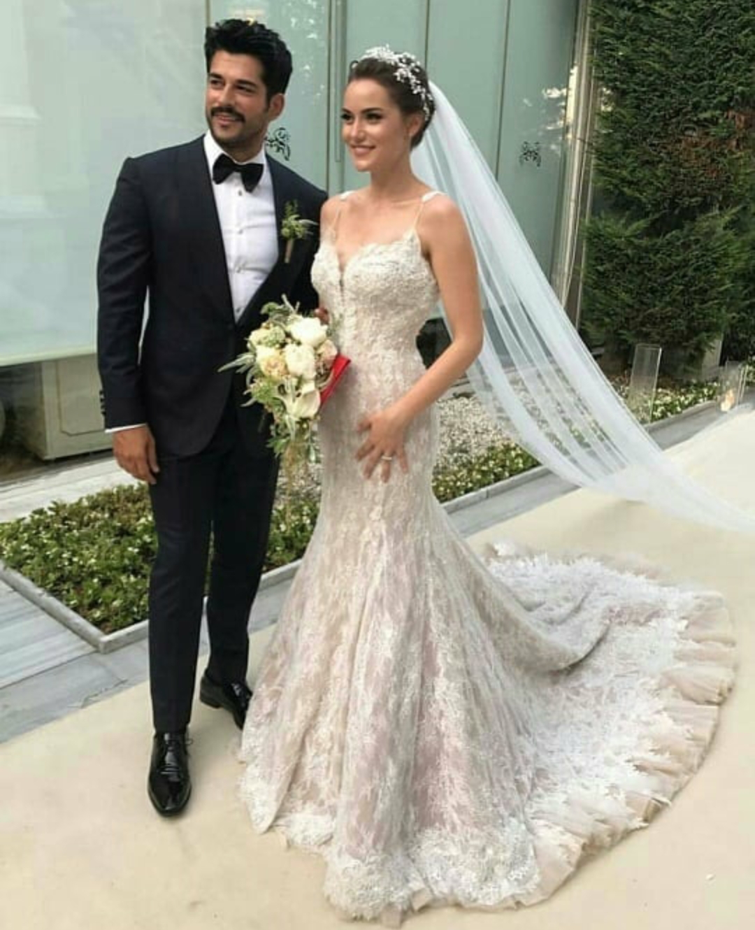 summer mermaid wedding dresses spaghetti straps lace backless bridal beach wedding gowns sequins robes de marie