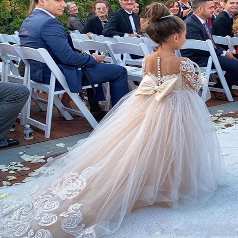 2024 New Cheap Cute Wer Girl Dresses For Weddings Champagne Lace Appliques Long Sleeves Bow Girls Pageant Dress Prom Kids Communion Gowns 403 6660311