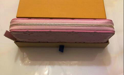 Hot Factory ! wholesale 2019 famous brand fashion single zipper cheap luxury designer male women embossed leather wallet lady ladies no box, Red;black
Hot Factory ! wholesale 2019 famous brand fashion single zipper cheap luxury designer male women embossed leather wallet lady ladies no box, Red;black