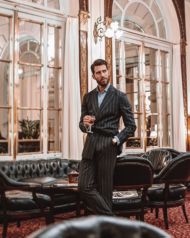 Handsome Pinstripe Groom Wedding Suits Groom Slim Fit Double Breasted Formal Work Prom Office Blazer Jacket(Jacket+Pants)