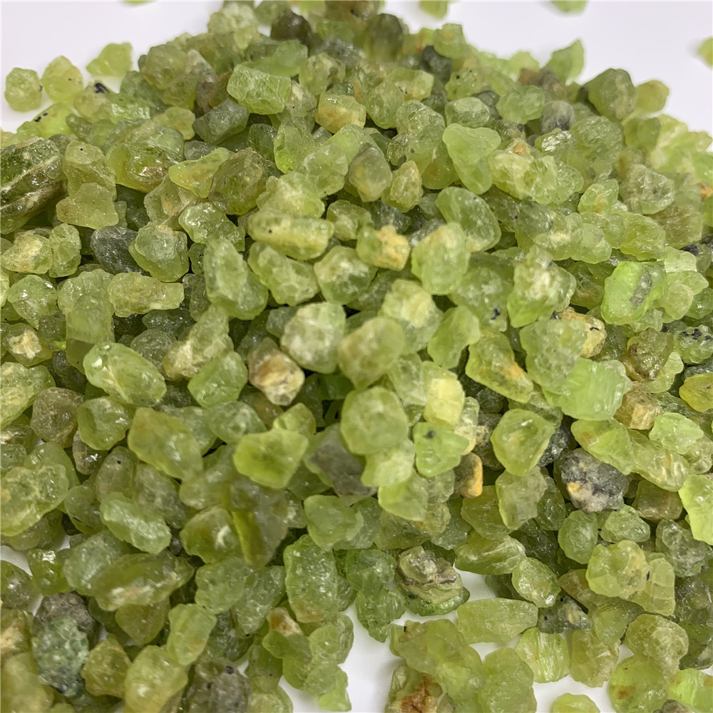 1 Bag 50 g/100 g Wholesale natural crystal tumbled stones olivine stone(Size: 3--7 mm)
1 Bag 50 g/100 g Wholesale natural crystal tumbled stones olivine stone(Size: 3--7 mm)