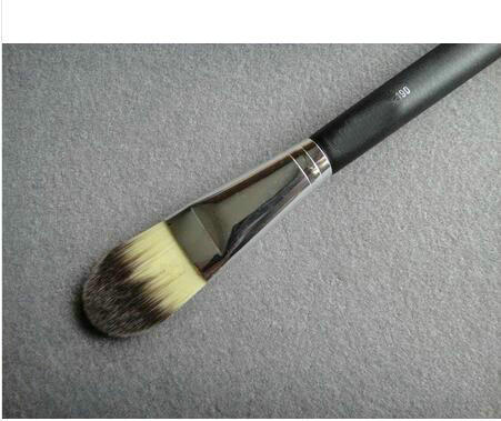 Free Shipping New Makeup Brushes Foundation Brush 190 Brush With Plastic Bag!!(1pcs/lot)
Free Shipping New Makeup Brushes Foundation Brush 190 Brush With Plastic Bag!!(1pcs/lot)