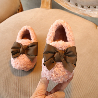 Kids Fashion Cotton Shoes Girls Fur Shoes Children Solid Color Flats Kids Low-top Shoe bow-knot First Walkers 2019 New Trend Top Quality, Beige
Kids Fashion Cotton Shoes Girls Fur Shoes Children Solid Color Flats Kids Low-top Shoe bow-knot First Walkers 2019 New Trend Top Quality, Beige