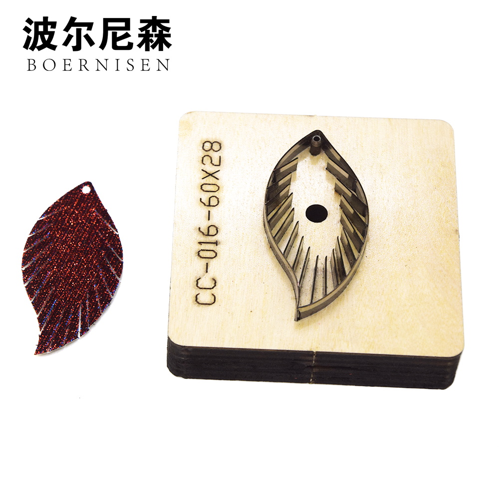New Japanese steel blade die-cut steel perforated blade earrings cutting mold leather craft leather cutter wood mold 2019
New Japanese steel blade die-cut steel perforated blade earrings cutting mold leather craft leather cutter wood mold 2019