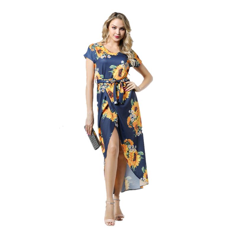 Printed hooded mid-length skirt European and American style short-sleeved dress Wholesale short-sleeved dress, As pic
Printed hooded mid-length skirt European and American style short-sleeved dress Wholesale short-sleeved dress, As pic