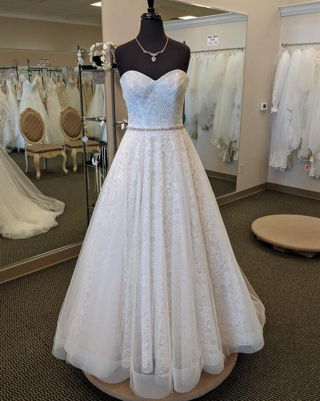 Bohemian A Line Luxury Wedding Dresses Tulle Satin Crystal Applique Formal Dress Strapless Button Sweep Train Bridal Gowns