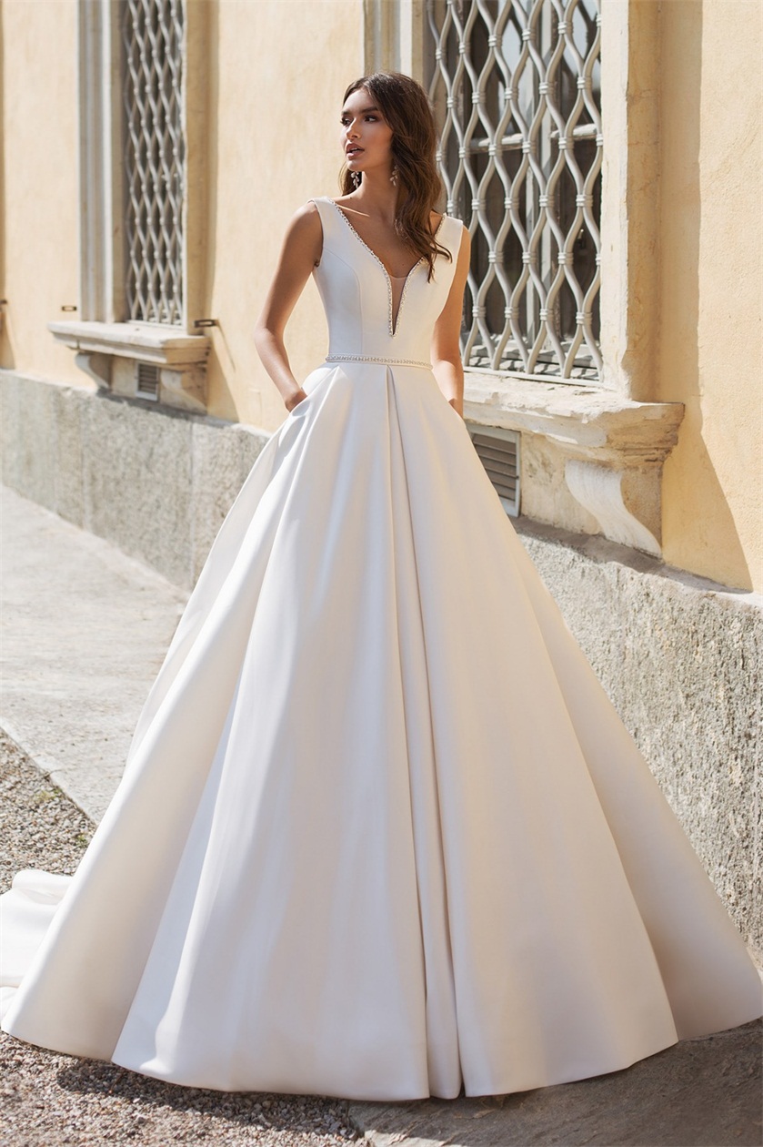 simple generous wedding v neck beaded sleeveless bridal dress court train satin illusion backless custom made robes de marie